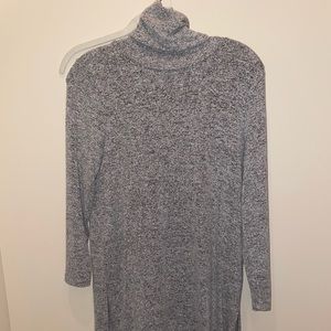 Women’s Old Navy Sweater Dress Gray Turtle Neck Lightly Used
